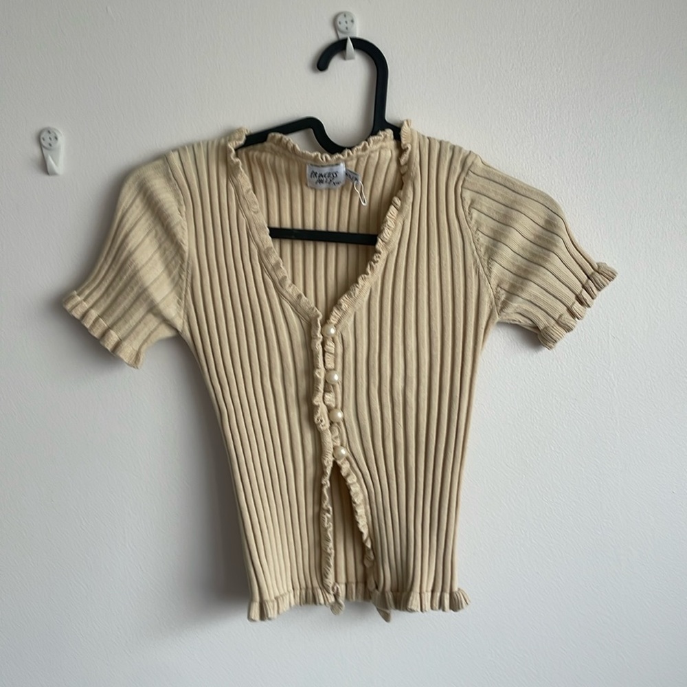 Cute yellow top from Princess Polly